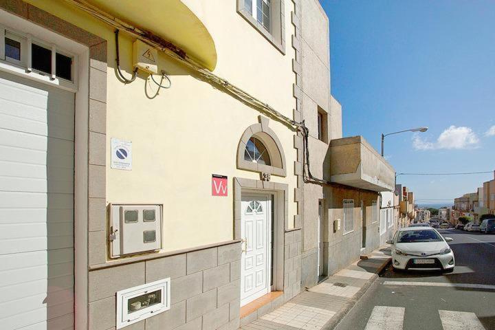 Aeropuerto Gran Canaria Apartamento Vacacional Carrizal Exteriör bild